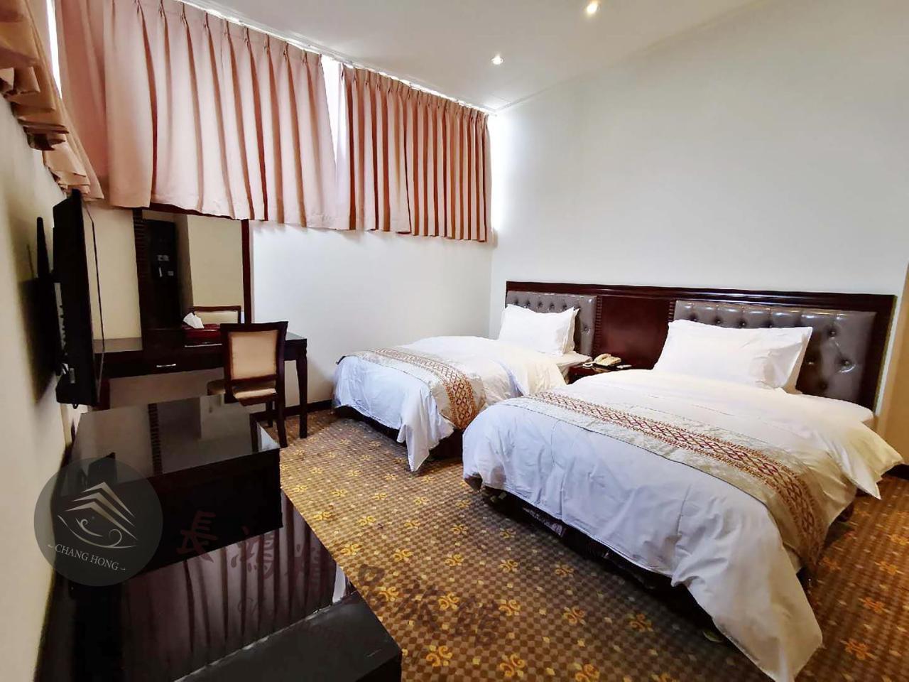 Chang Hong Hotel Jinning Esterno foto