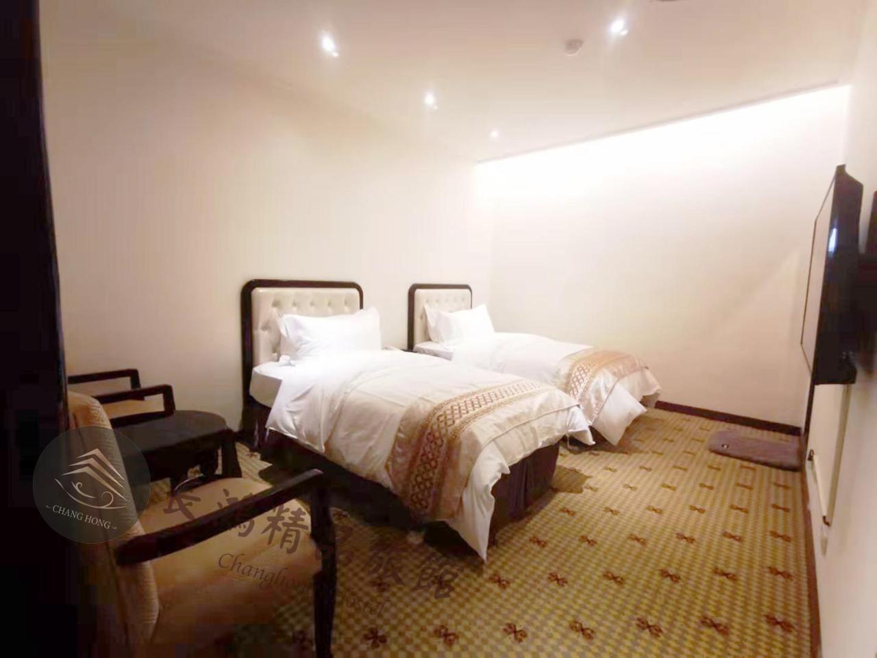 Chang Hong Hotel Jinning Esterno foto